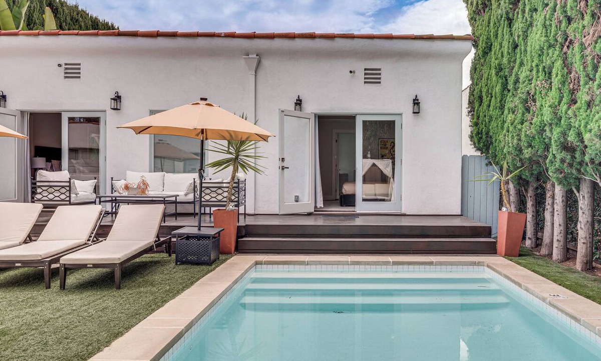 Melrose House | 1 Block to Melrose Ave! Bright Home w/Pool