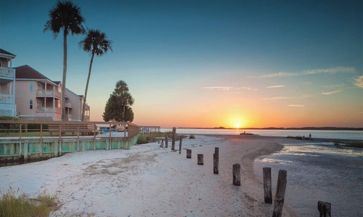 Ocean Ridge Condo | 2 Bedroom Deluxe Condo w/Kitchen, Sleeps 6, in Edisto Beach, Ocean Ridge Resort