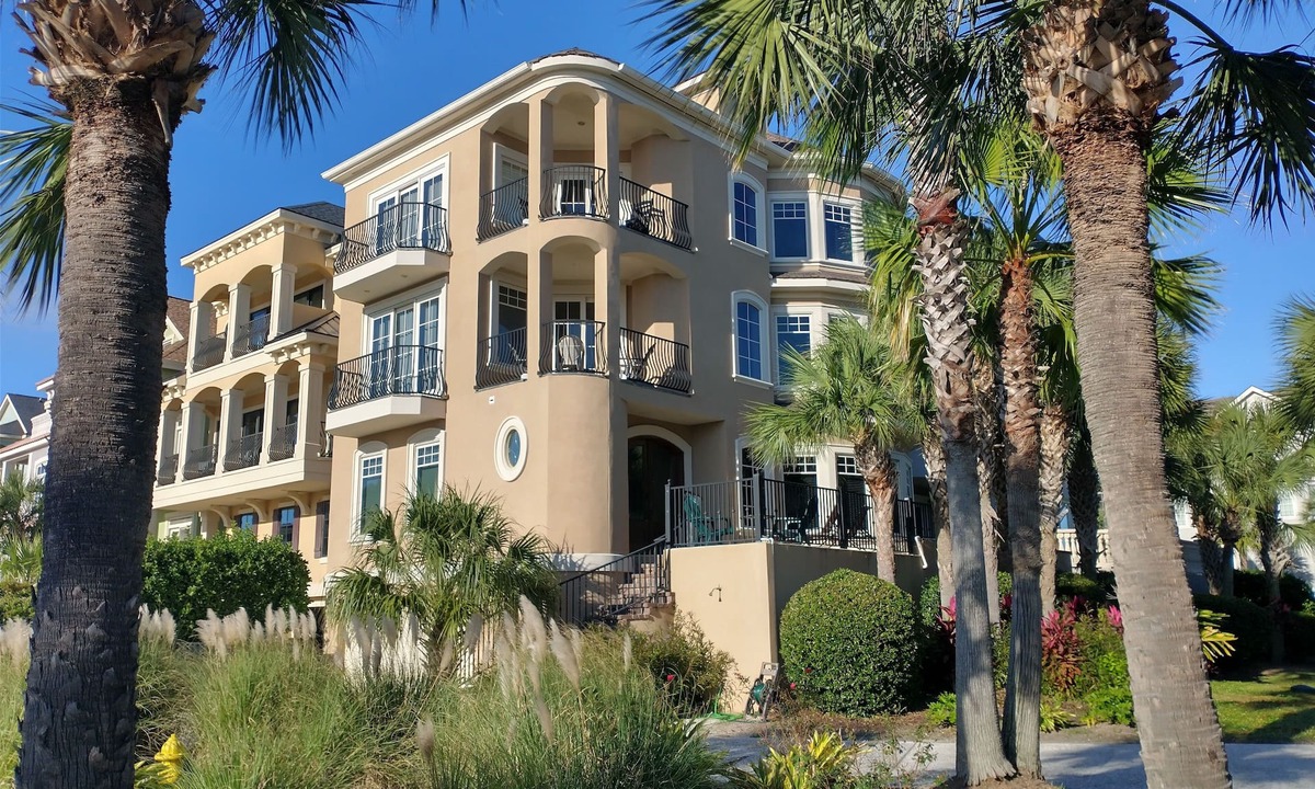 Palmetto Dunes House | 2nd Row Ocean completely remodeled