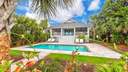 Isle of Palms House | 302 Charleston by AvantStay
