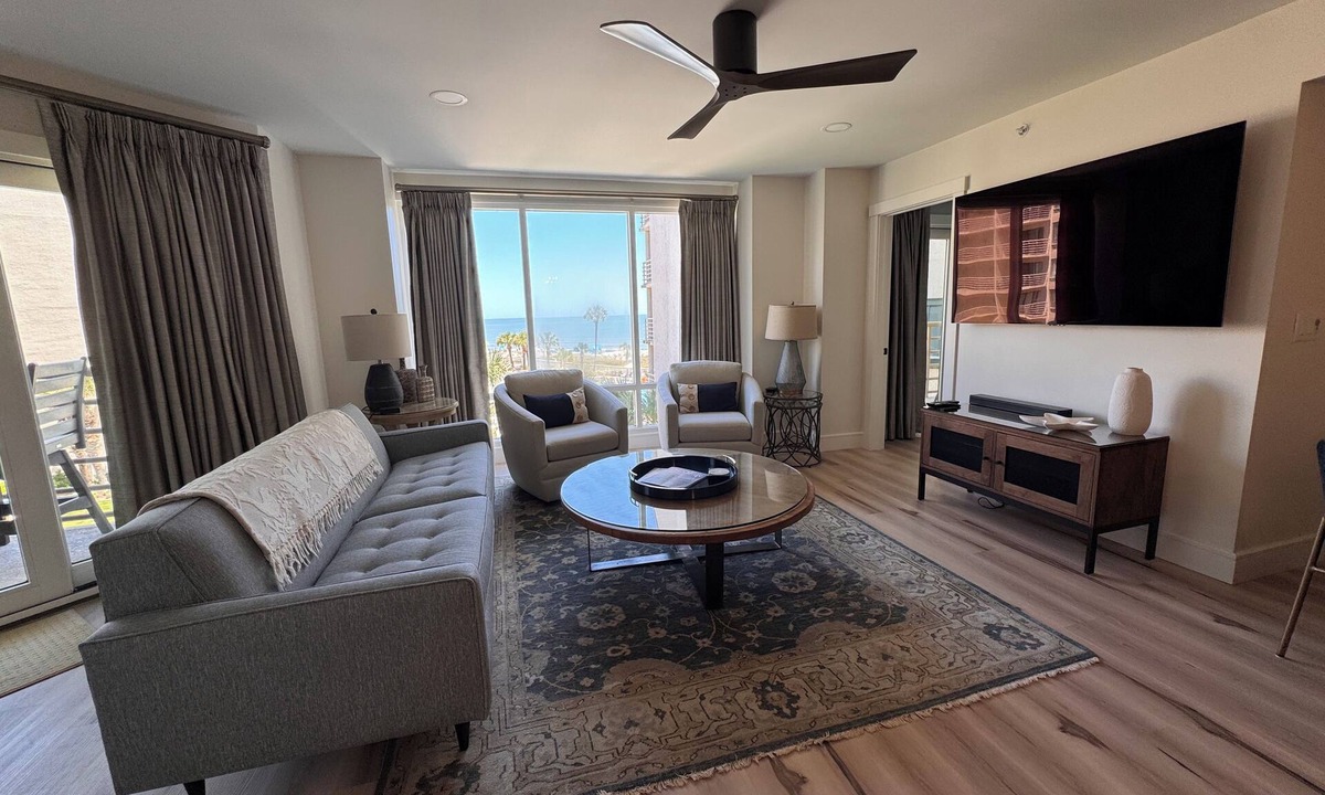Palmetto Dunes Condo | 3323 VILLAMARE! RECENTLY RENOVATED LUXURY OCEANFRONT CONDO ~ 2 BIKES PROVIDED