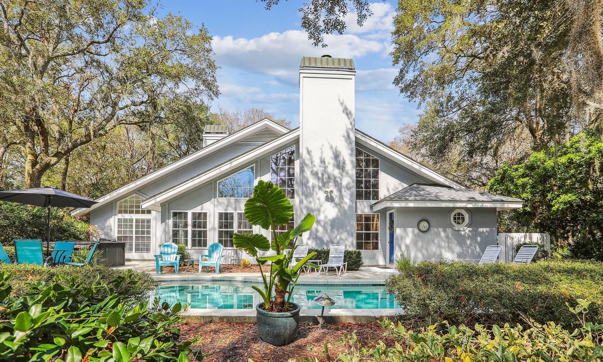 Palmetto Dunes House | 49 Off Shore, Free Spa Heat, Dog Friendly, Free Golf, Private Pool