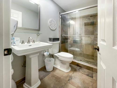 Harbour Town House | 870 Ketch Court at The Sea Pines Resort