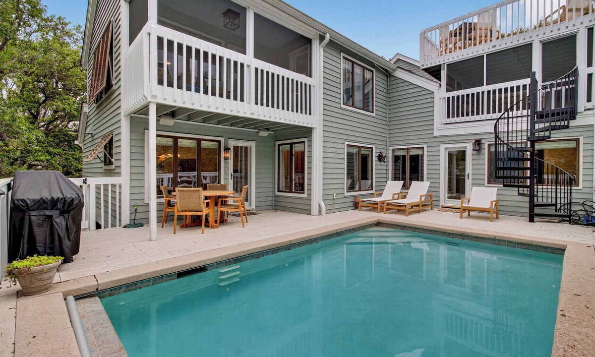 Pelican Bay House | Award-Winning Resort Amenities | Fairway Oaks 8 by Wild Dunes