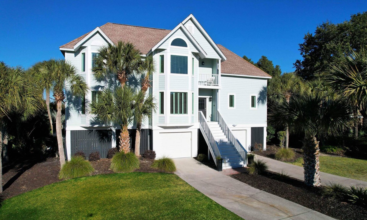 Ocean Point House | Beach House 4-bed/3.5-bath w/Private Pool & Spa - 5-Min Walk to Beach.