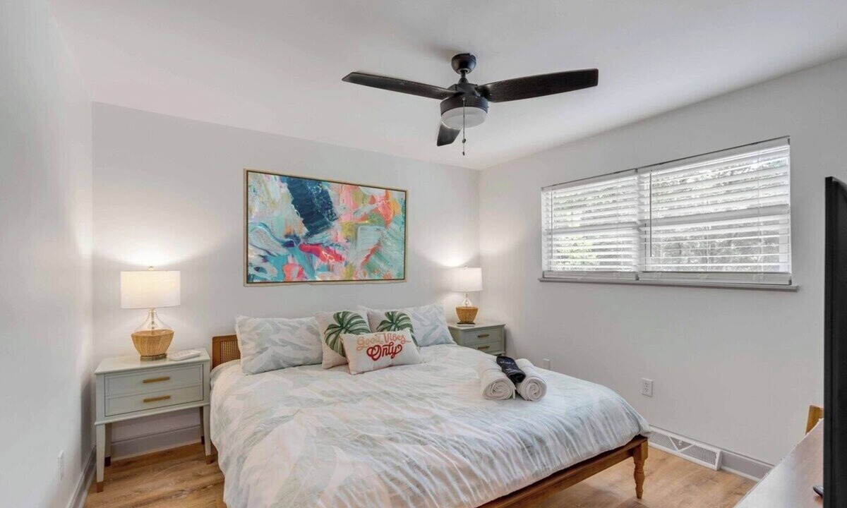Old Village House | Beach Retreat Near Charleston & Creek