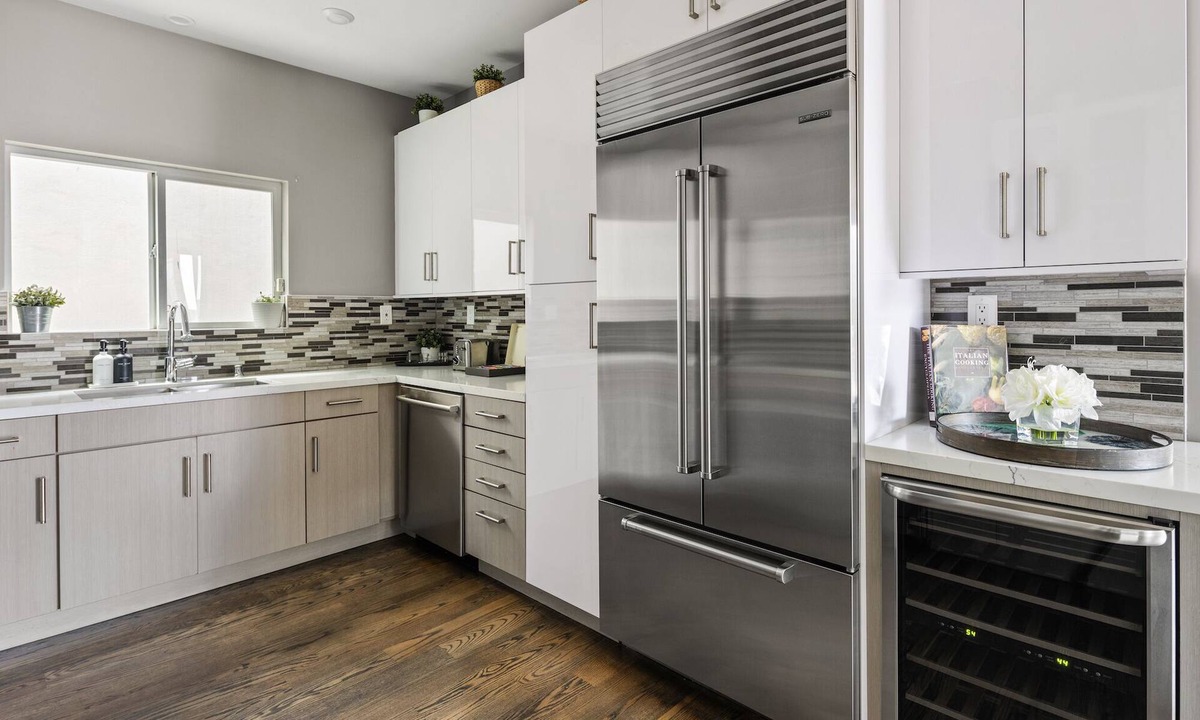 Hollywood Hills Villa | Beautiful Hollywood Hills Villa - Heated Pool, BBQ, Hollywood Sign Views