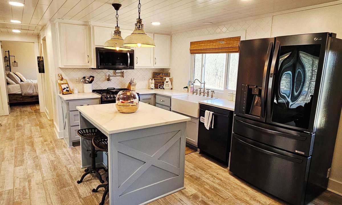 Jasper House | Blue Sage Sanctuary-Buffalo River Retreat