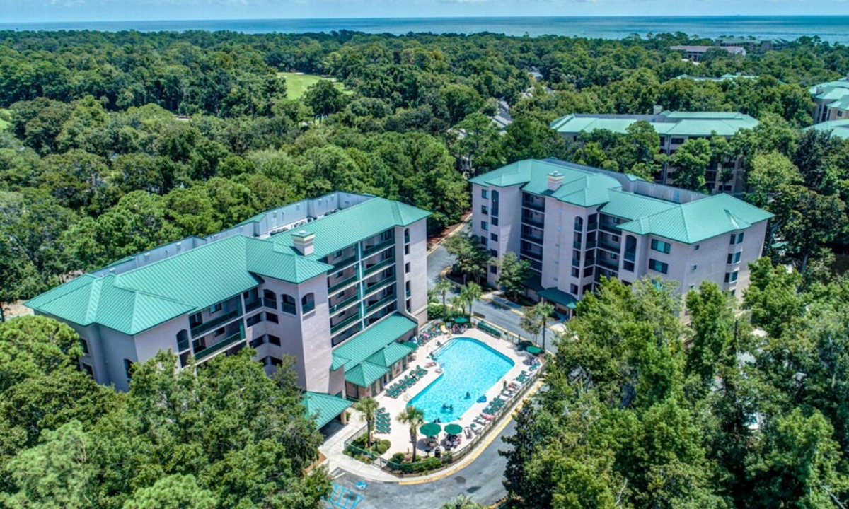 The Cottages Condo | Charming 3-bedroom condo with WiFi, AC in peaceful Hilton Head Island