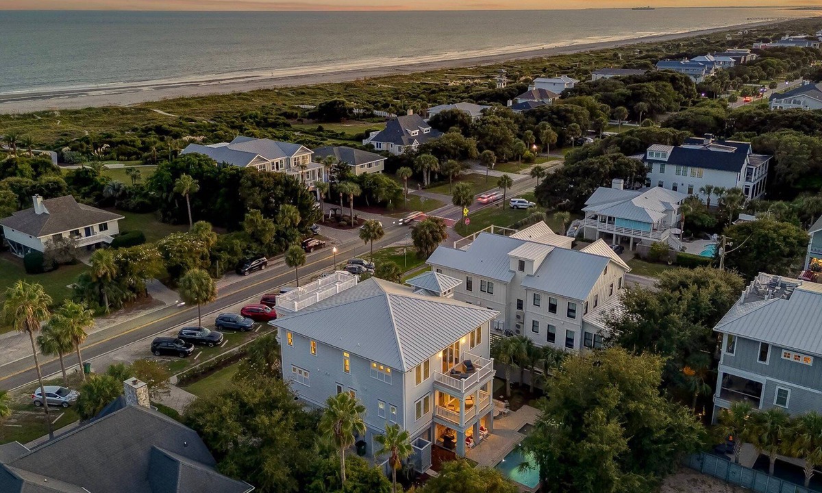 Isle of Palms House | Coastal Manor~ 6 bdrm, across from ocean, Ocean Views!, Private Pool and Hot Tub, Elevator!