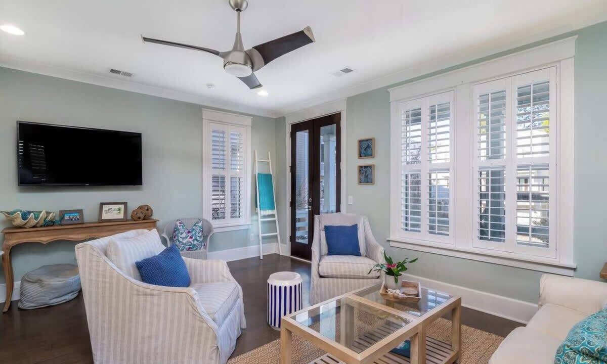 Old Village House | Cozy 3 Bedroom Home Near Sullivans Island