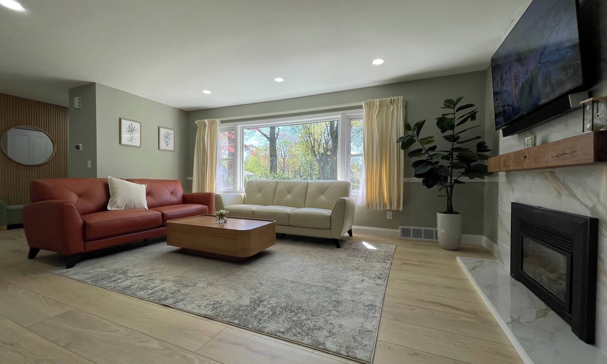 Chesterton House | Cozy 3-Bedroom House Near Dunes and Trails
