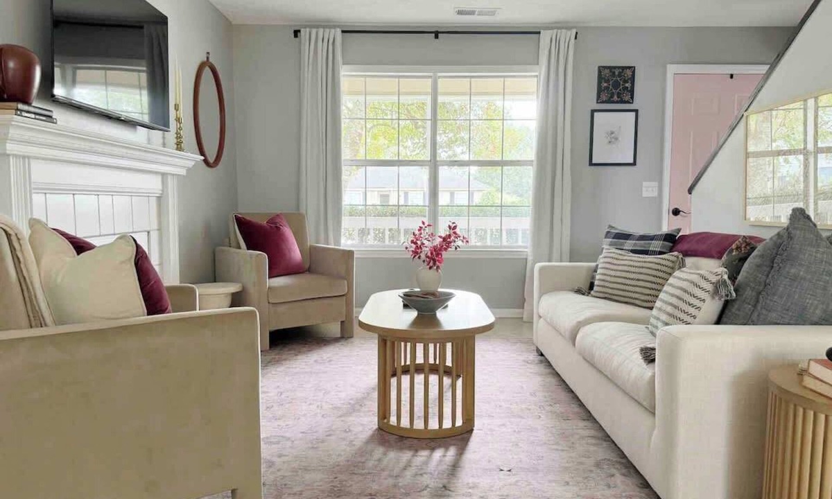 Whitemarsh Island House | Cozy Cottage Near Beach & Downtown Dog Friendly!