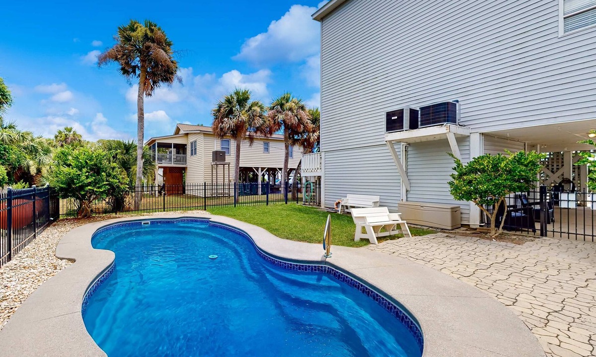 Edisto Island House | Dog-Friendly House Across the Street From Beach w/Private Pool, WiFi, AC, Patio