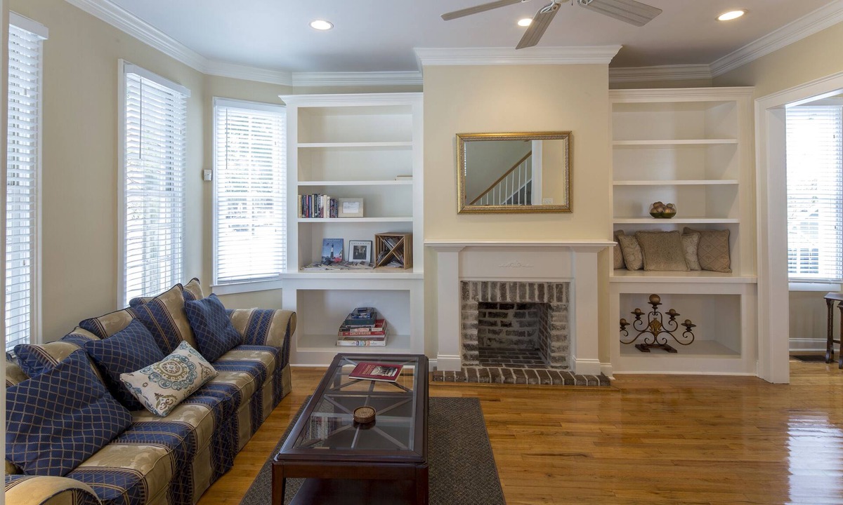 Savannah Victorian District House | Fabulous Victorian/Walk 2 Forsyth/Offstreet Parking/Relaxed Cancellation Policy