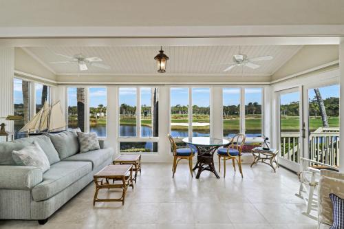 Oceanside Villa | Fairway One Villa Golf & Lagoon Views Walk to Beach Club