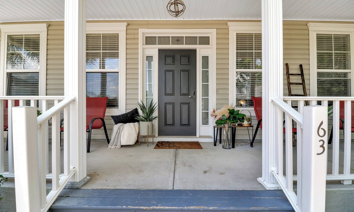 Bluffton House | Fully remodeled home + optional In-law apartment for large groups
