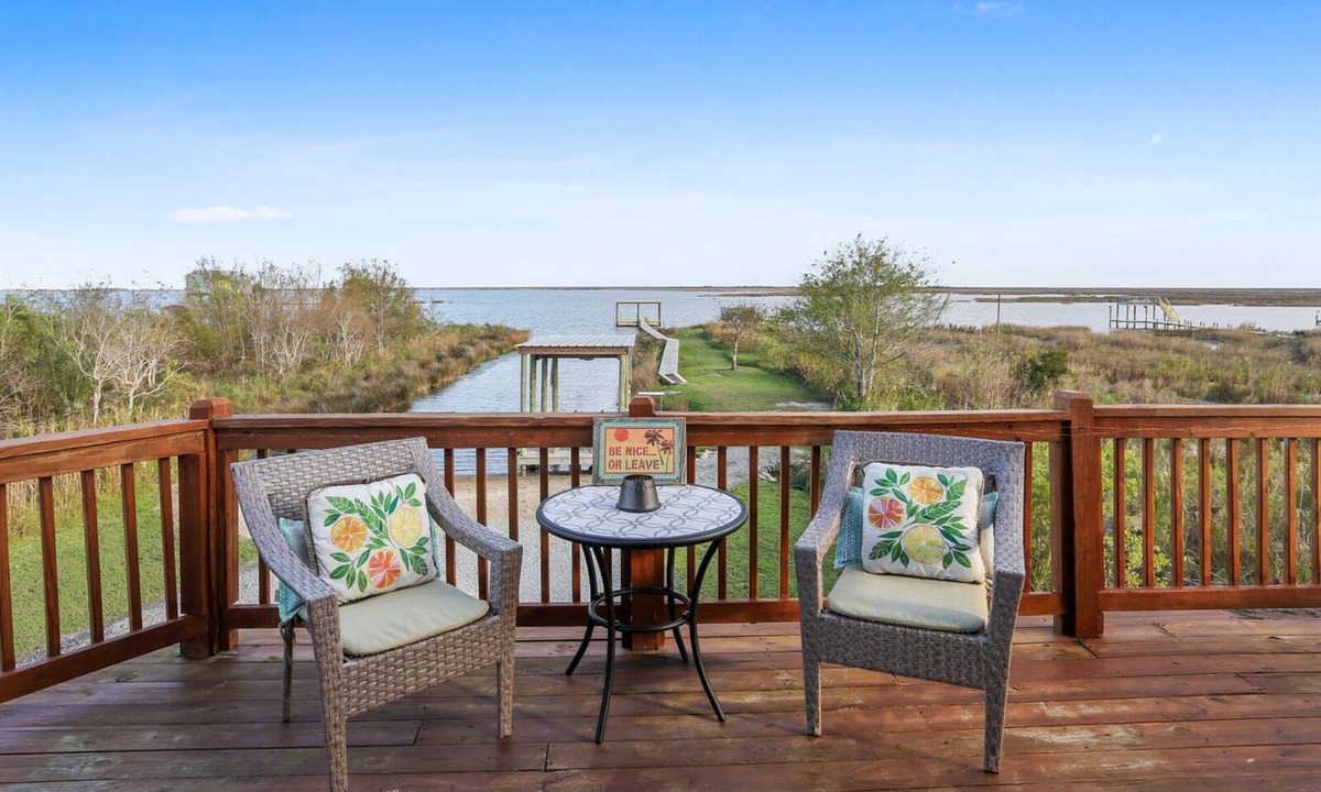 Lake Catherine House | Gorgeous Lakefront Home: Private Pier, Boathouse, Kayaks - Fish From the Dock!