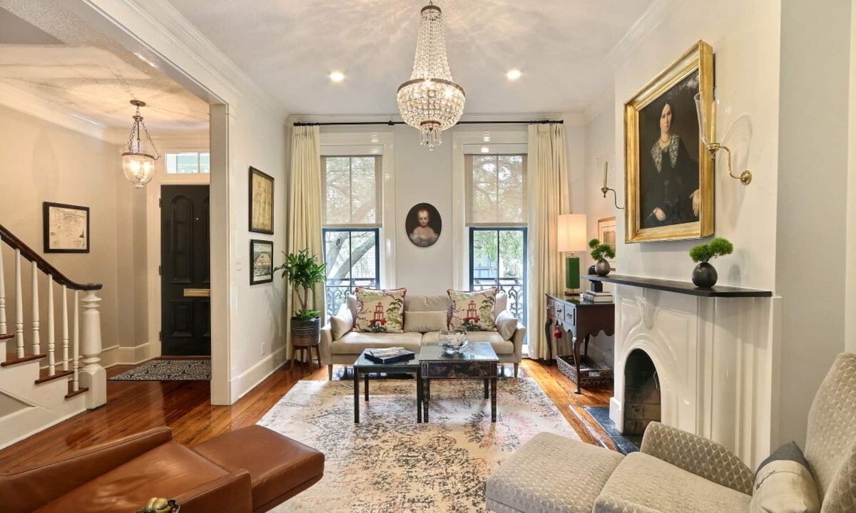 Historic Downtown Savannah House | Heated Pool Access | 5*Clean | Flex Cancelation