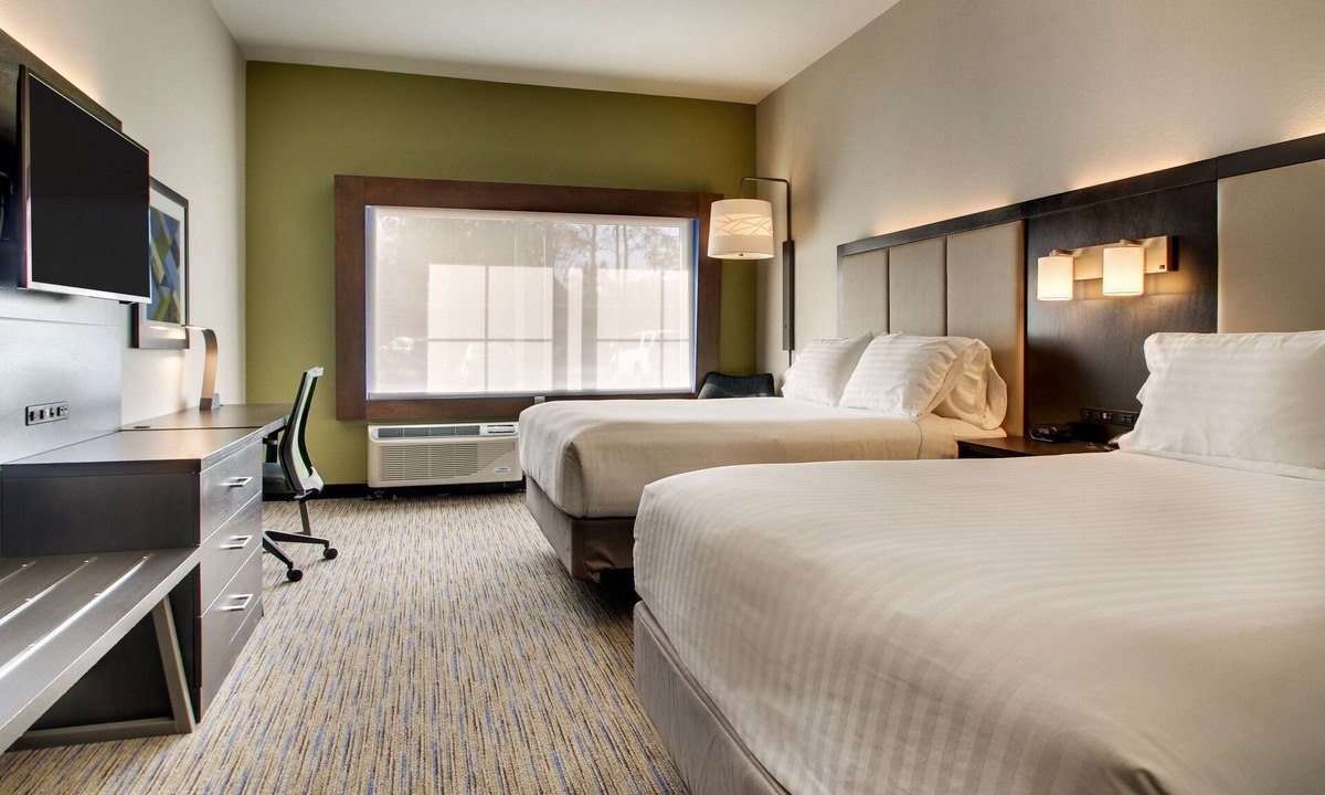 Summerville Hotel | Holiday Inn Express & Suites Summerville by IHG