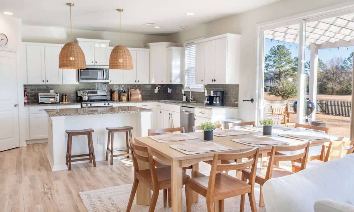 Hanahan House | Lowcountry Waterfront Home with Peloton & Office