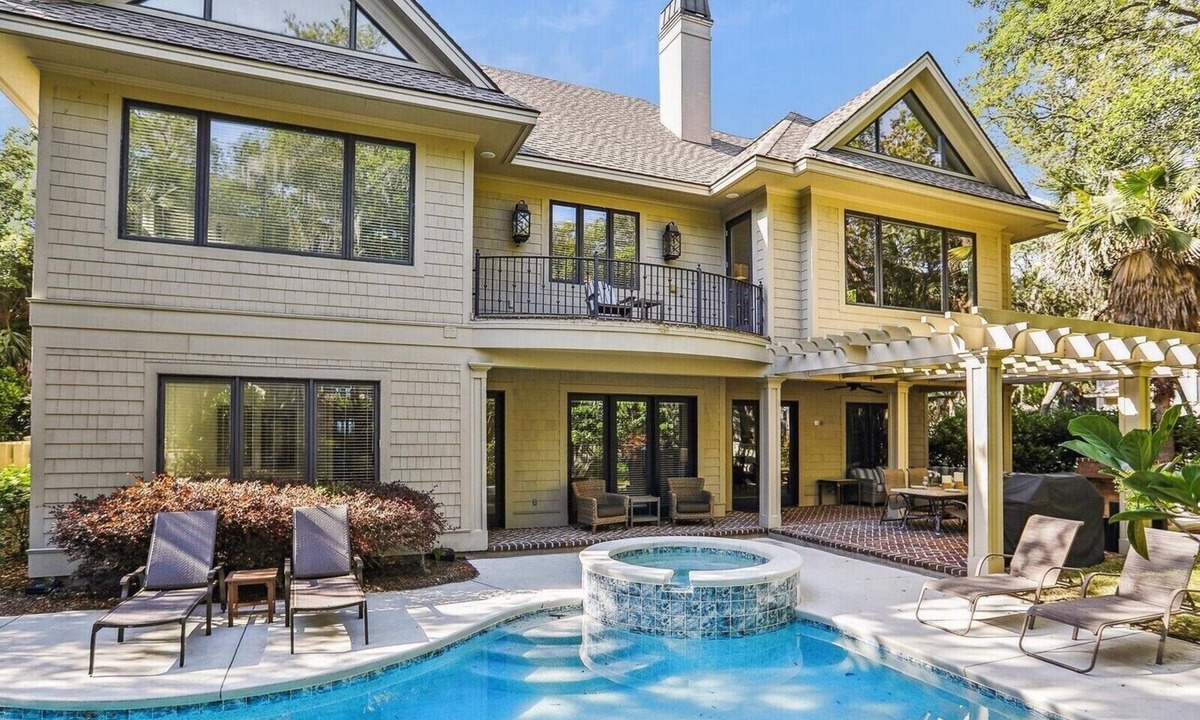 Oceanside House | Luxury 2nd Row Ocean Home in Sea Pines with Elevator!