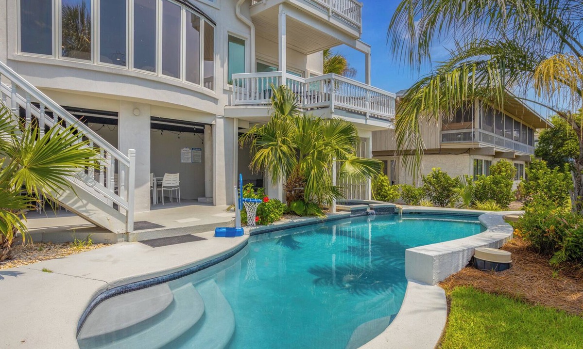 North Forest Beach House | Luxury Family Oceanfront Oasis | Private Pool, Sun Decks w Views, Walkable to Coligny Plaza