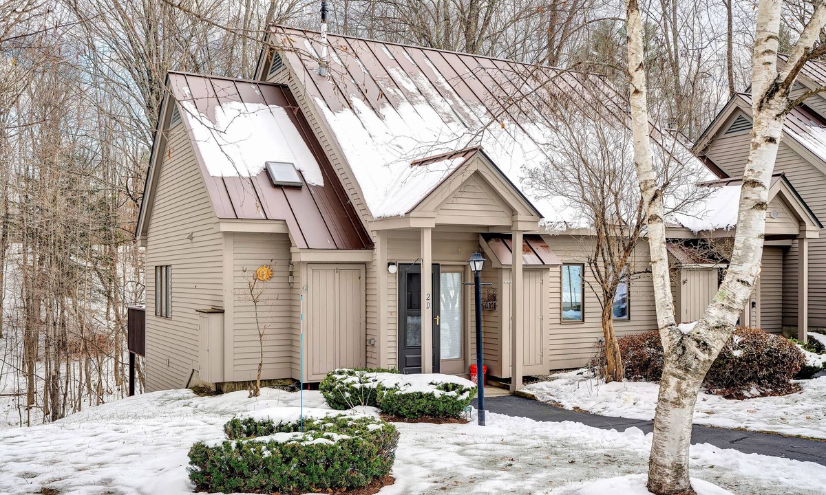 Quechee Condo | New! 2bd 2.5-bath condo that sleeps 4!