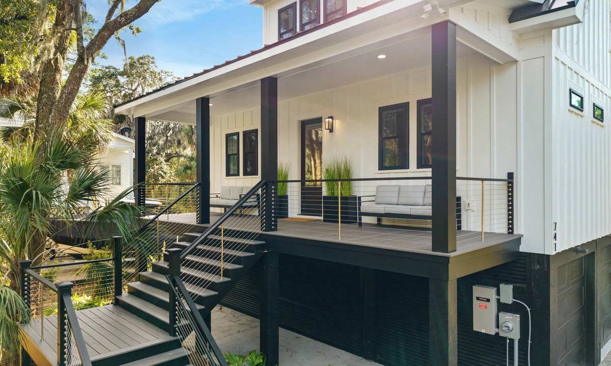 Ocean Ridge House | NEW CONSTRUCTION. Relax, Unwind & Walk to the Beach – The Ultimate Coastal Stay