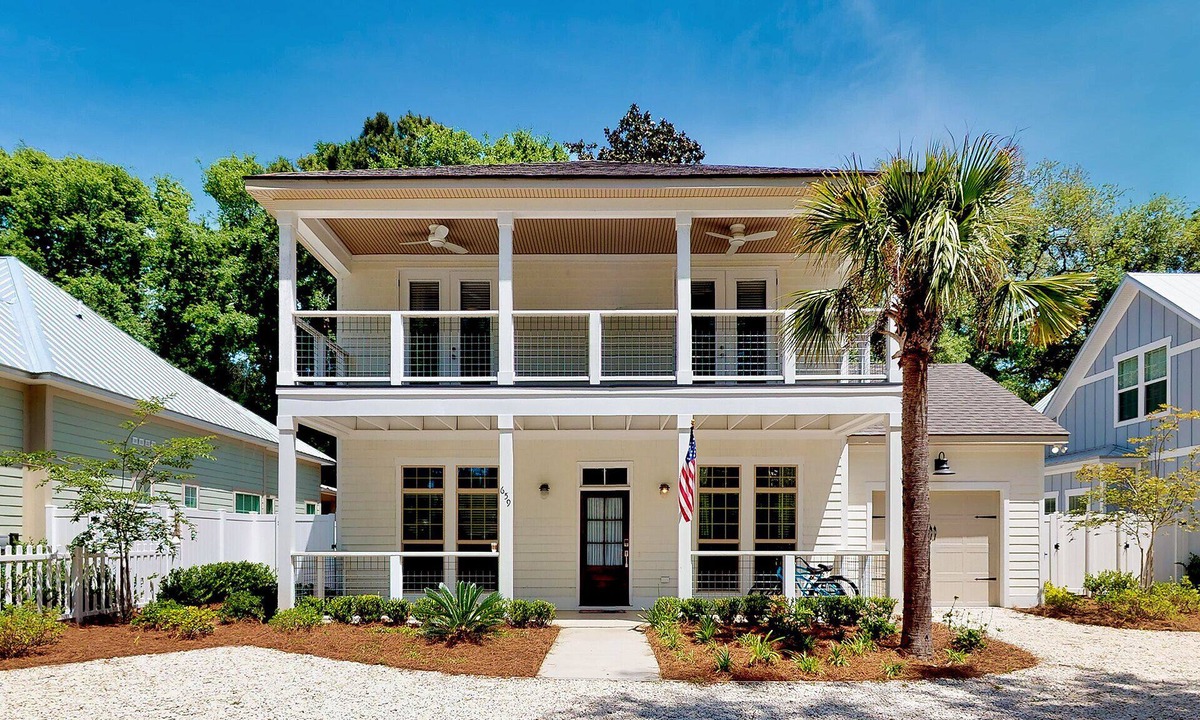 Demere Park House | New Home located a short walk to village and beaches