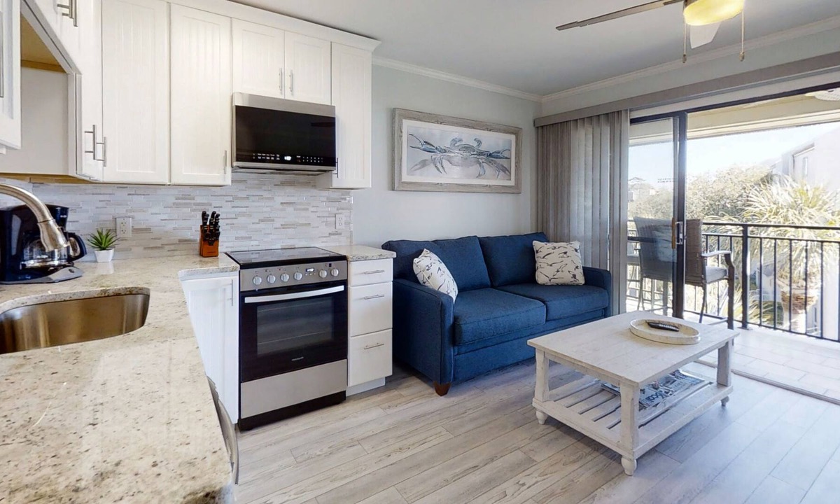 Hilton Head Island Condo | Ocean View Condo w/ Shaded Balcony, WiFi & Shared Pool - Steps to the Beach