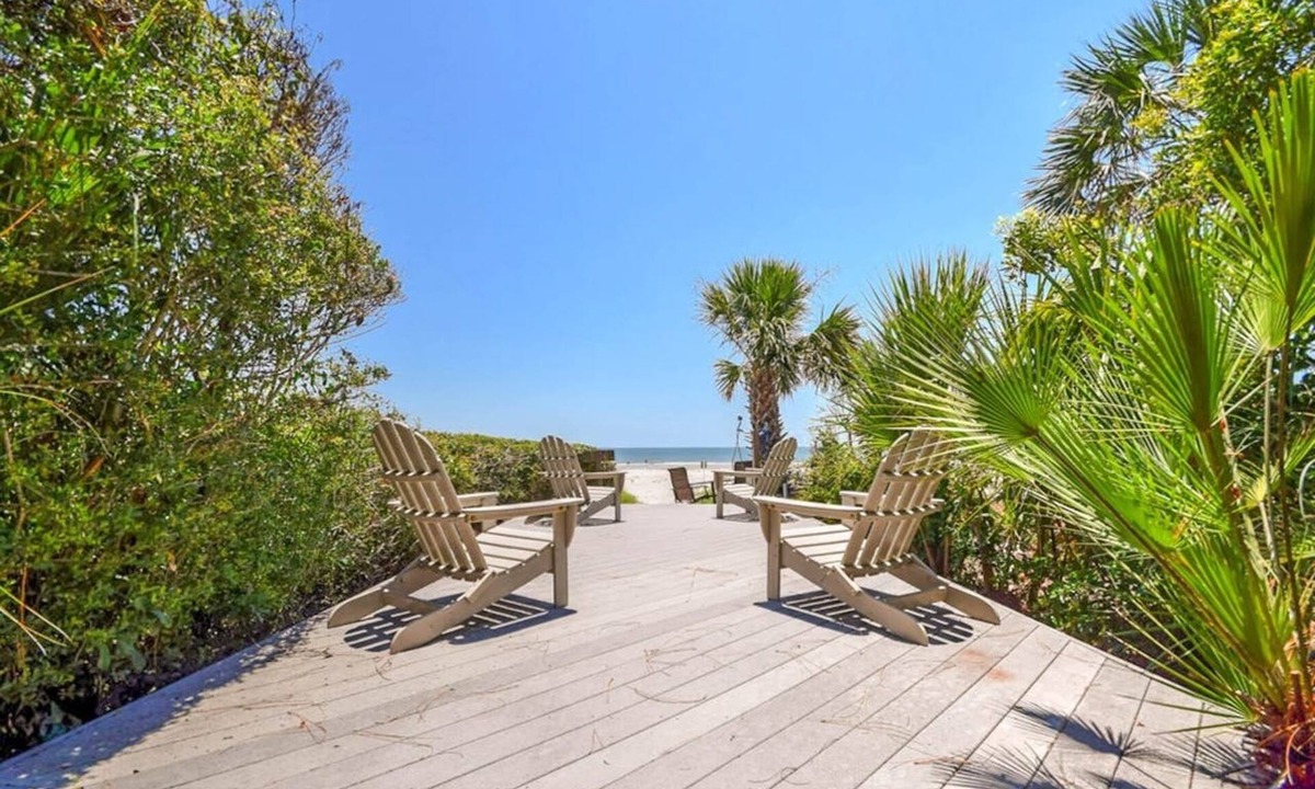 Beach Lagoon House | Oceanfront Home Sea Pines | Private Beach Path | Pool | Hot Tub | Screened Patio