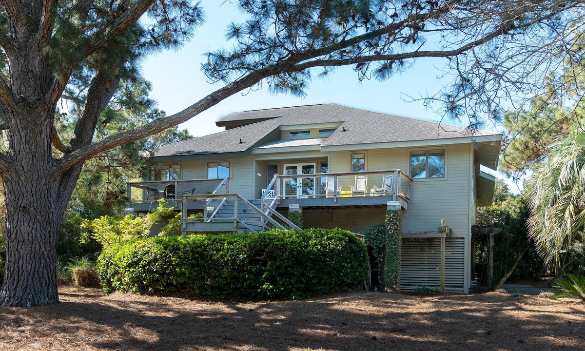 Seabrook Island House | Perfect Beach House Steps to Ocean! Sleeps 10! Amenity access included! Pet Friendly!