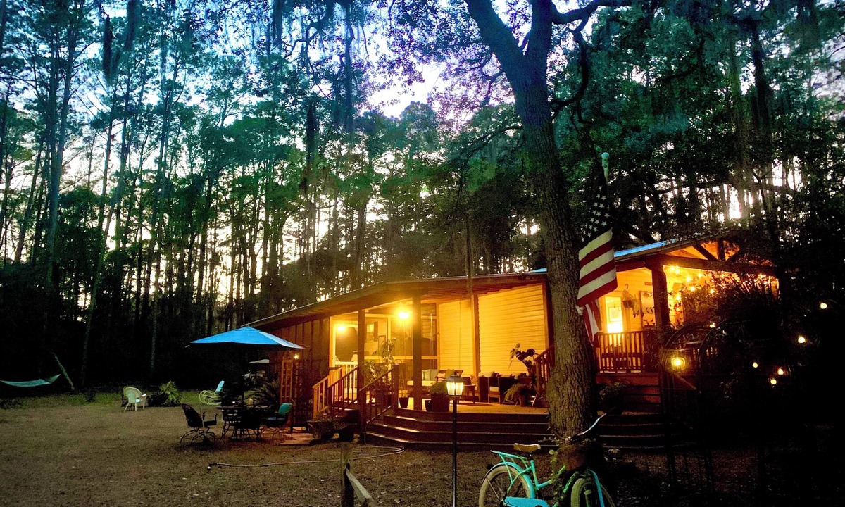 Daufuskie Island Cottage | PRIVATE retreat at the “island time cottage” on Daufuskie Island