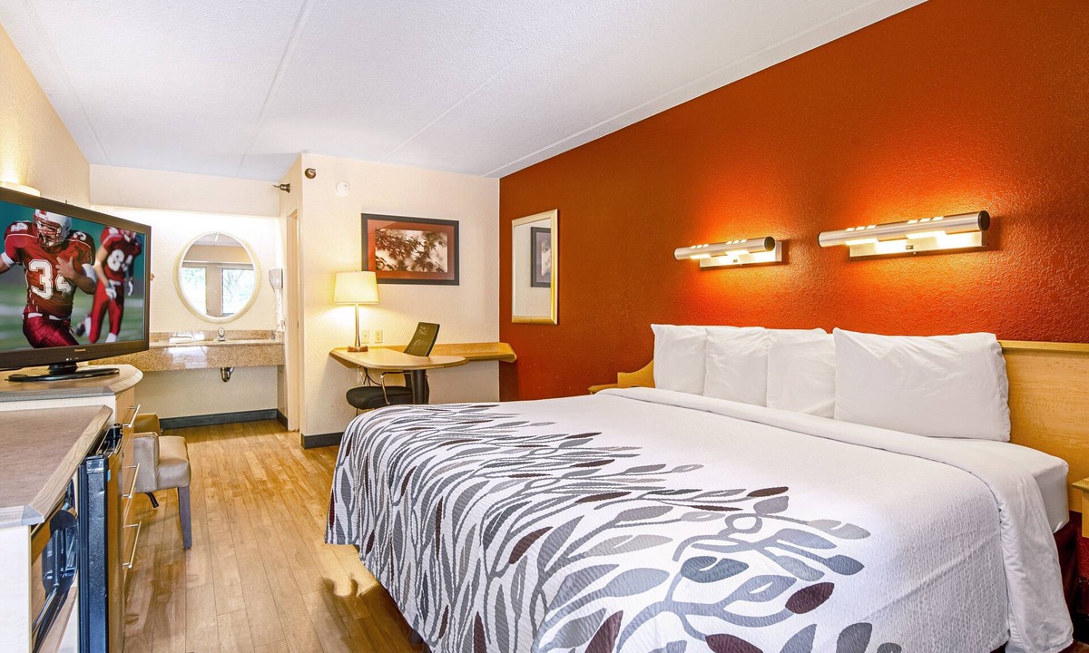 North Charleston Hotel | Red Roof Inn North Charleston Coliseum