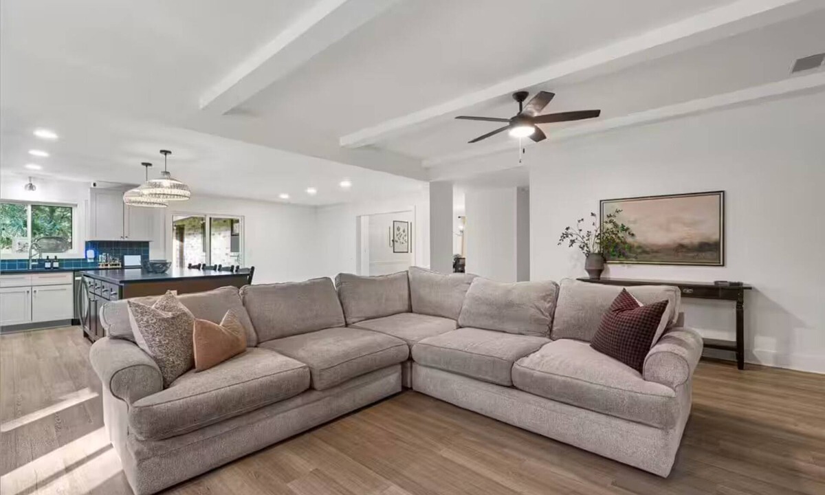 Beaufort Cottage | Relax under the Shade of a Live Oak! MCRD Paris Island and MCAS 10 Minute Drive