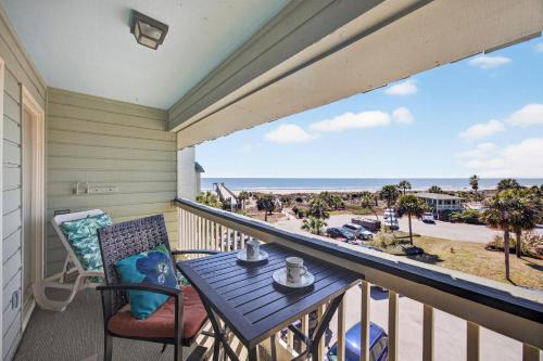 Isle of Palms House | SC309A: 309A Sea Cabin