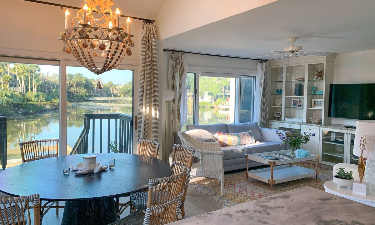 Kiawah Island Villa | Serenity Over the Lagoon- 3 BR/3 BA Villa w/Lagoon Views! 8 Min walk to Beach!