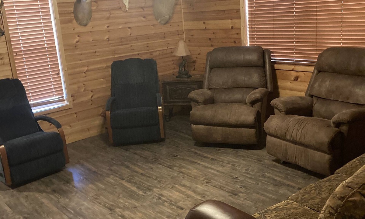 Ethel House | South Arkansas Cabins the lodge is your home away from home