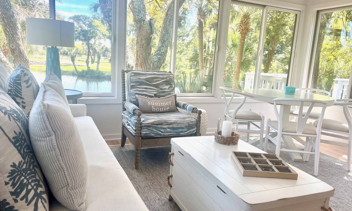 Tarpon Pond Cottage | The Best Nest by Sandpiper | Near Beach