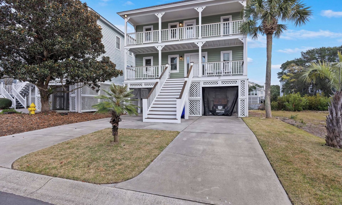 Pelican Bay House | The FAMILY Spot in Wild Dunes - Walking Distance to Beach - Pool Access