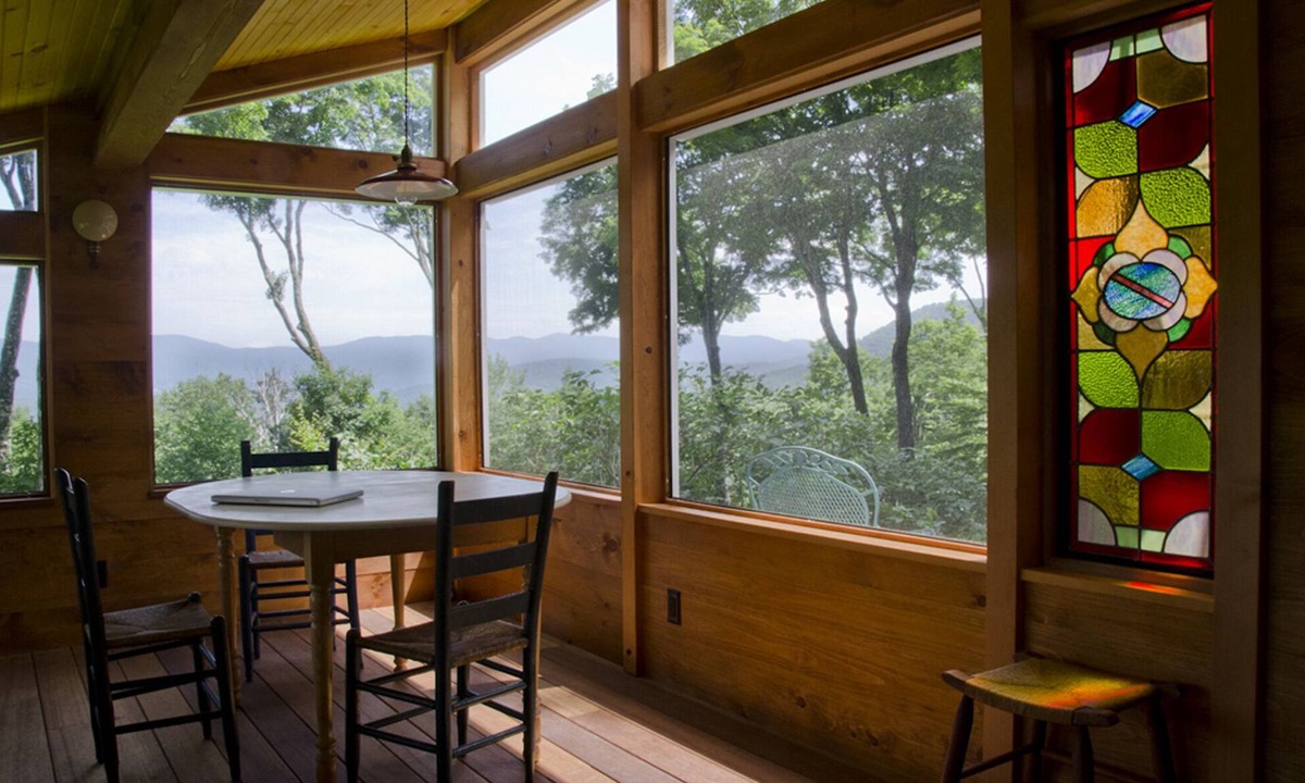 Mad River Valley House | Unique mountain side home 1 mile from Sugarbush Ski & Golf Resort