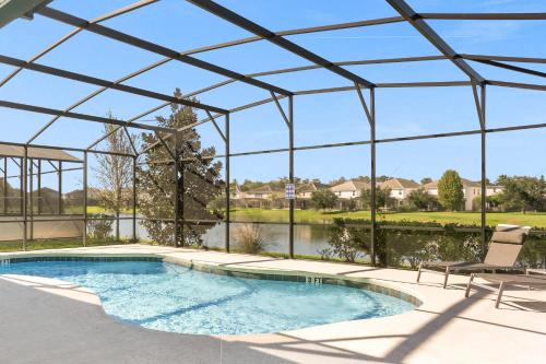 Kissimmee House | Upstay - Resort Home w Cinema Pool & Lake View