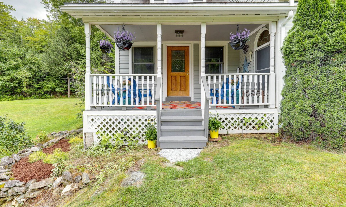 Plainfield House | Upper Valley Retreat on 15 Acres Near Dartmouth