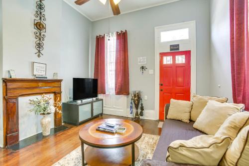 Faubourg Delachaise House | Walk to Magazine St: NOLA House in Irish Channel!
