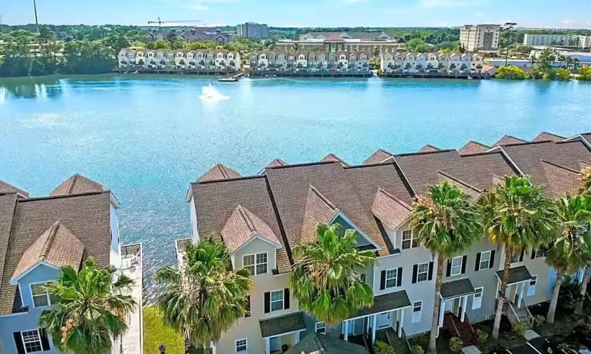 North Charleston House | Waterfront Retreat! 2 Homes, 8BR 10Min->DT & Beach