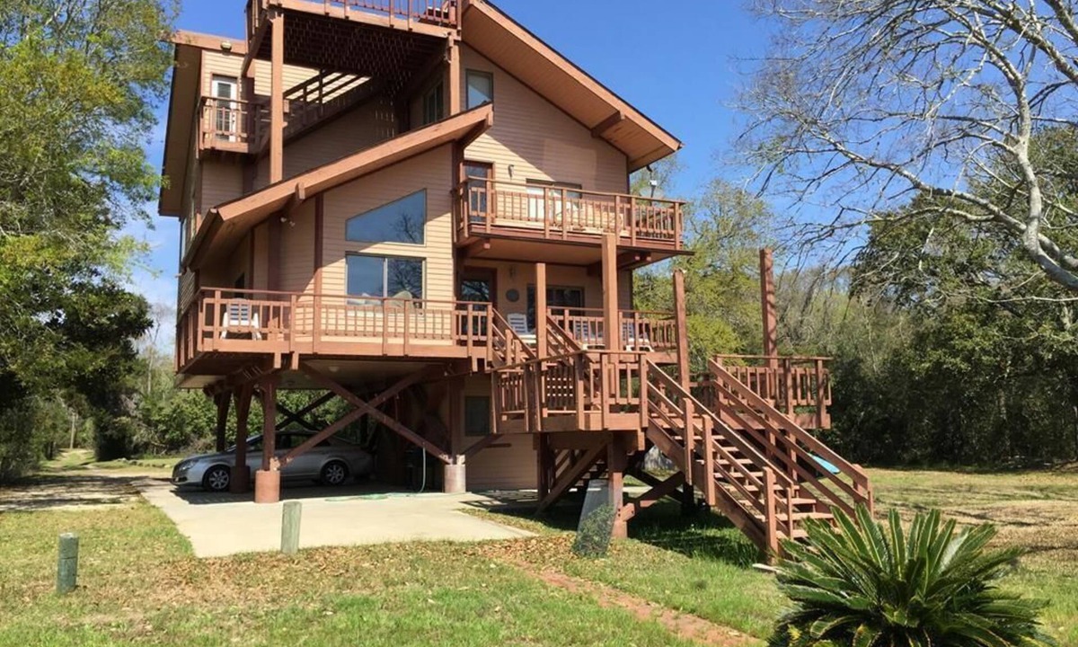 Edisto Island House | Whitmarsh | Private Dock + 180° Tidal Views | Walk to Botany Bay | Sleeps 16