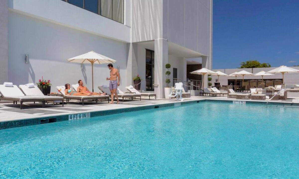 Seybold Hotel | Your Next Getaway is Here! 2 Gorgeous Rooms, Outdoor Pool, Near Downtown Miami!