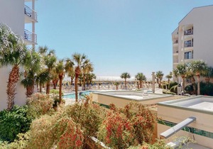 1102 Villamare