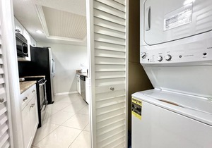 440 West Condos 1505-N Private Balcony